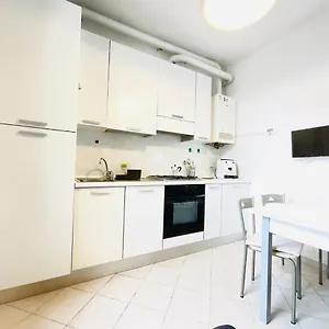 Navigli Flats Close To The Metro Appartamento Milano